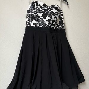 Sequin Hearts Black and White Pleated Prom Dress